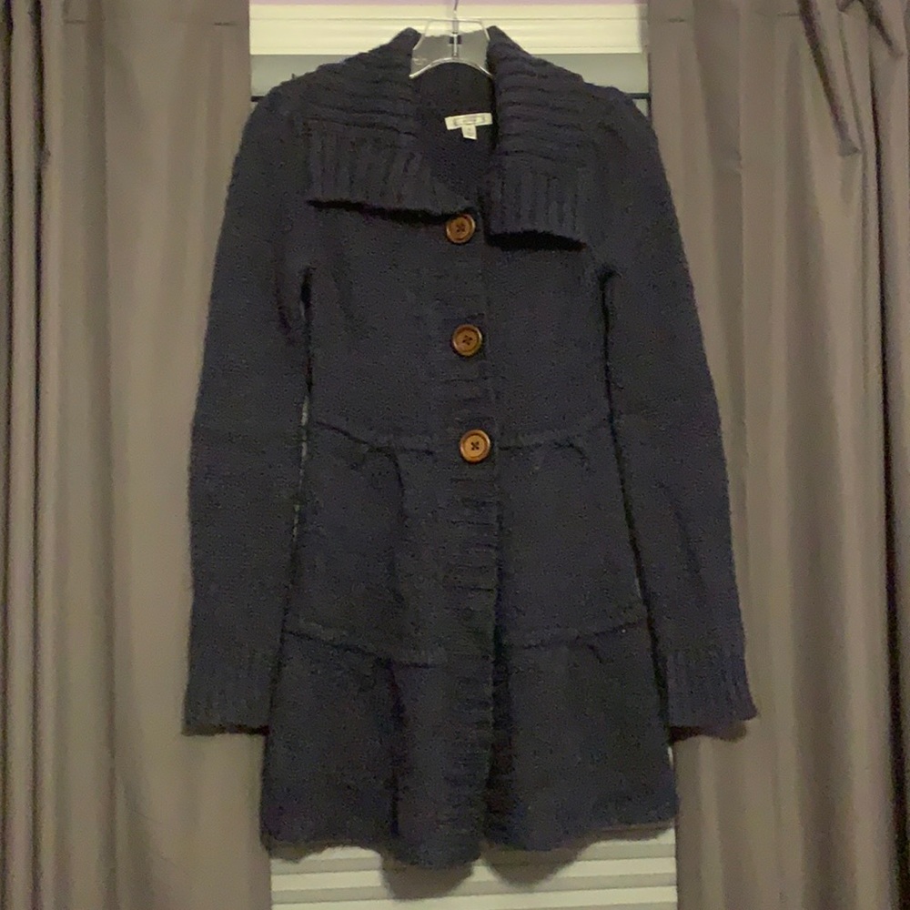 Tiered navy sweater